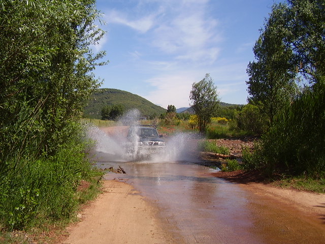 sortie_du_20er_mai_2007_salagou_027_294.jpg