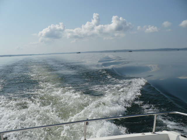 premiere_sortie_au_lac_en_bateau_015_938.jpg