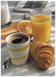 cafe_croissant.jpeg.866a3b573bc870a5b2be160c52af4fa6.jpeg
