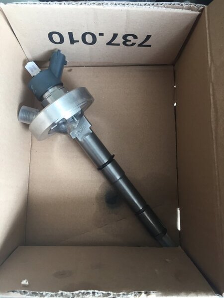 Injecteur rampe commune.jpg