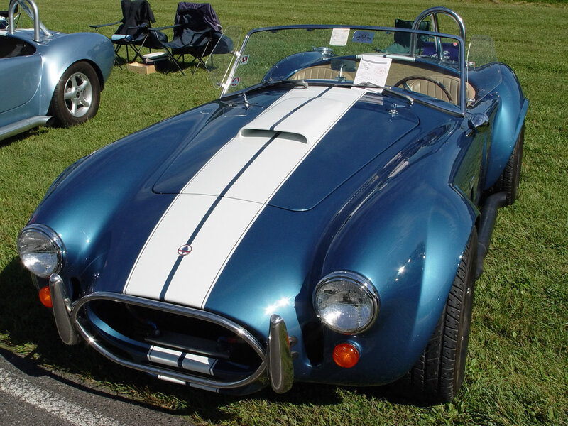 shelby_cobra_427_blue_fa_lr_1280x960_177.jpg