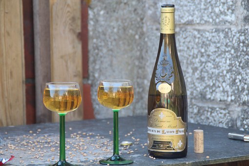 aperitif-893506__340.jpg.58e0c1104471f830037d603e1186108e.jpg