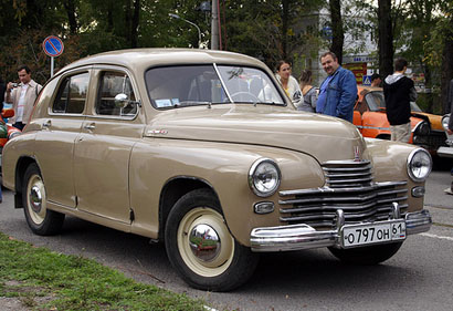 auto-russe.jpg.7b45613c9ef5ea37ddff3ce1936c2dda.jpg
