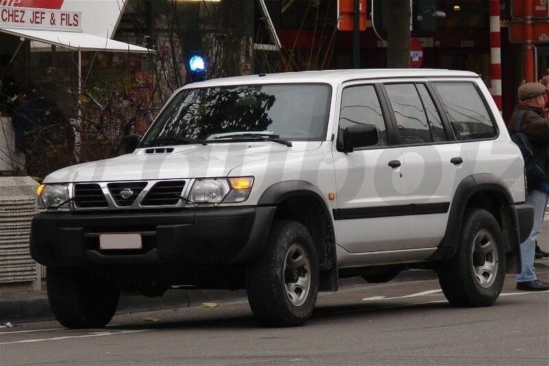 fedpol nissan patrol.JPG
