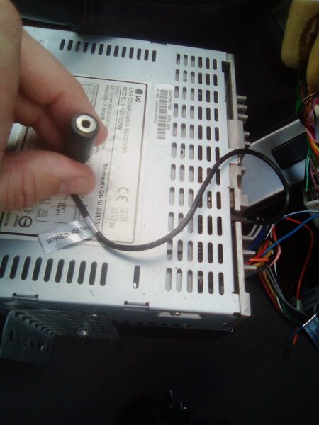 Autoradio.thumb.jpeg.3124d7663b38bf43c9d164d58529baf9.jpeg